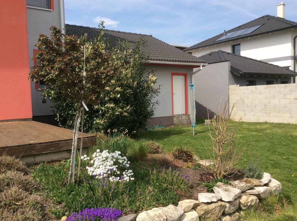 Lakeside Villa Frauenkirchen Exterior photo